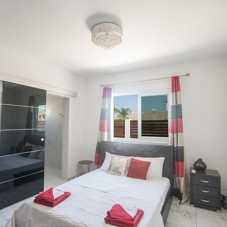 Broadway Villas Protaras Exterior foto
