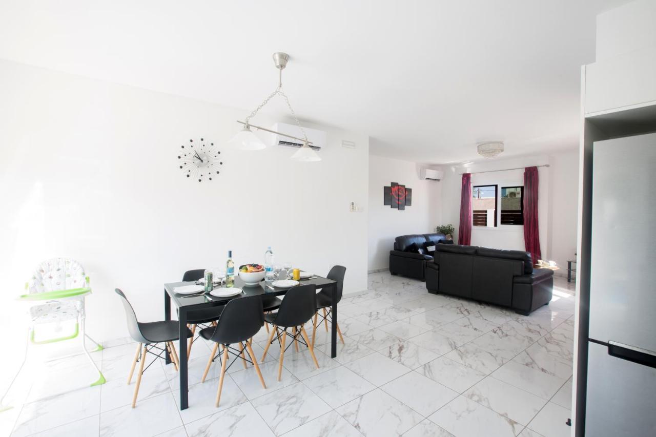 Broadway Villas Protaras Exterior foto