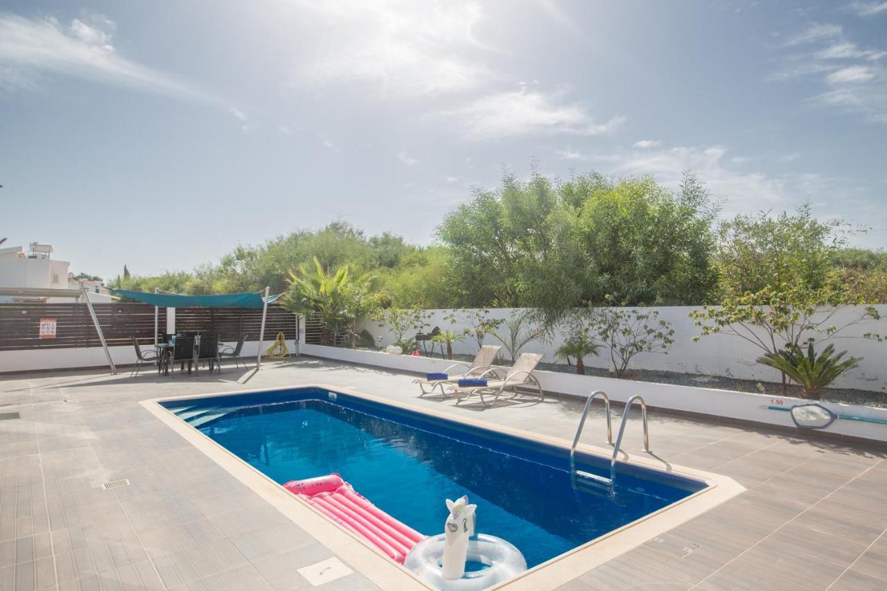 Broadway Villas Protaras Exterior foto